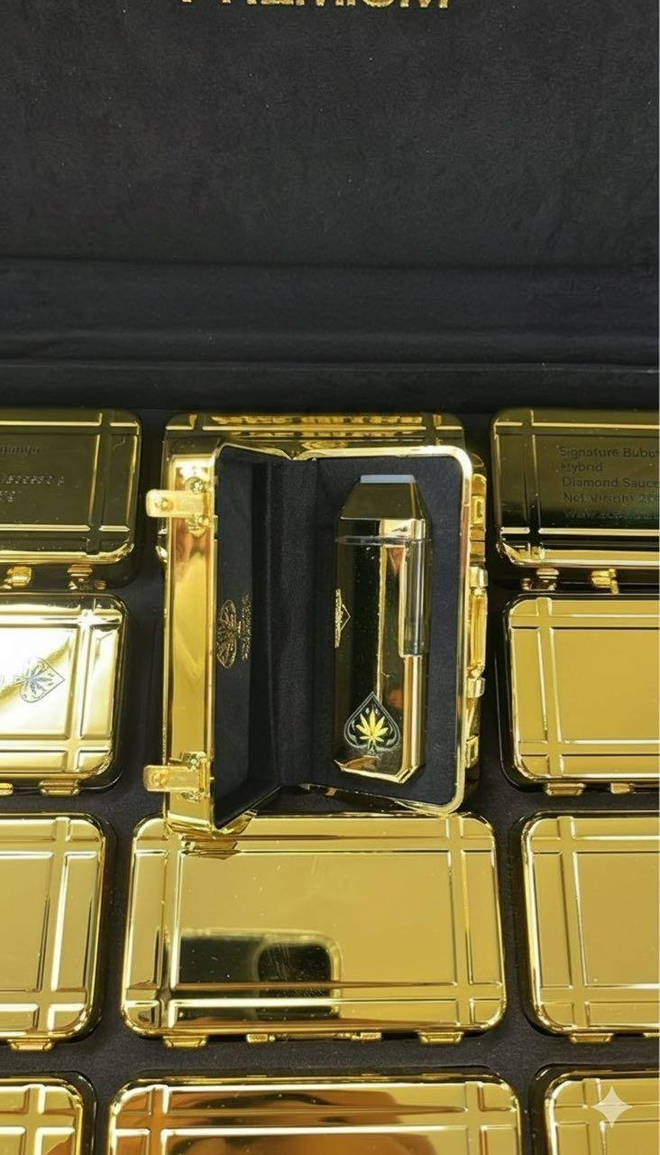 Ace Ultra Disposable Gold Edition